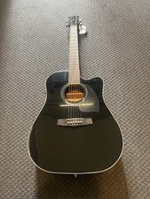 Chitarra acustica elettrificat usato  Napoli