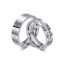 Usado, Conjunto de pinos de safira branca corte redondo brilhante 0,15 CT clássico combinando bandas de casal comprar usado  Enviando para Brazil