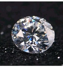 Diamant pierre moissanite d'occasion  Axat