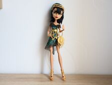 Monster high cleo d'occasion  Talmont-Saint-Hilaire