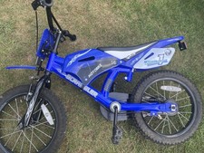 Boys blue bike for sale  CHELMSFORD