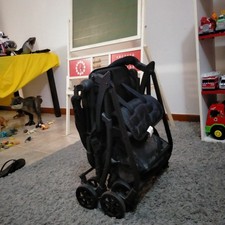 Passeggino ultra leggero usato  Forli