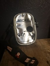 Bolsa tiracolo Disney Kids Mickey Mouse prata ombro telefone nova sem etiquetas comprar usado  Enviando para Brazil