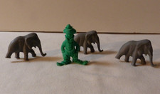 Roche fées figurines d'occasion  Rostrenen
