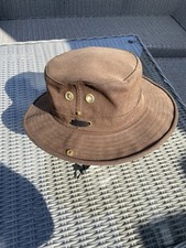 Unisex brown waxed for sale Unisex brown waxed for sale  BRAINTREE