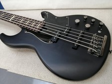 Baixo YAMAHA 5 cordas BB735A comprar usado  Enviando para Brazil