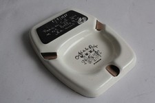 Cendrier fonte émaillée d'occasion Cendrier fonte émaillée d'occasion  Seyssel