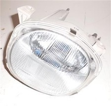 Left headlight toyota d'occasion  Expédié en Belgium