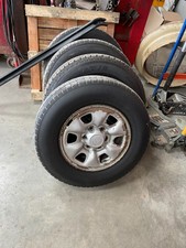 205 toyota hilux for sale  HARROW