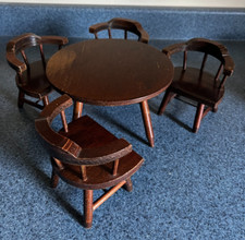 Usado, MESA DE COZINHA AMOSTRA CASA DE BONECAS/VENDEDOR BRINQUEDO DE MADEIRA VINTAGE 5 PEÇAS com 4 CADEIRAS MCM *RARA* comprar usado  Enviando para Brazil