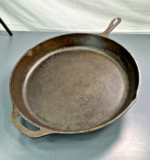 Large vtg lodge for sale  Green Bay