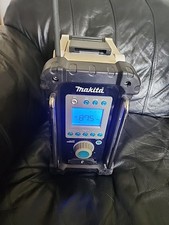 Rádio AM/FM Makita BMR100 - Ligeiramente Usado - Sem Adaptador AC - Bateria Não Incluída comprar usado  Enviando para Brazil