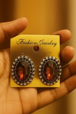Vintage earrings joan for sale Vintage earrings joan for sale  HARROW