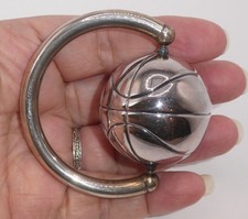 Anel mordedor de mão vintage prata esterlina bebê menino chocalho cesta bola harmonia, usado comprar usado  Enviando para Brazil