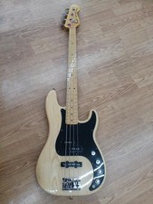 Usado, Baixo elétrico Fender American Deluxe Precision Bass N3 com estojo rígido - Usado comprar usado  Enviando para Brazil