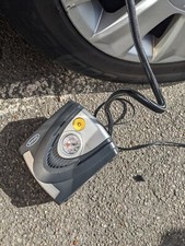 Compresseur auto 12v d'occasion  Grande-Synthe