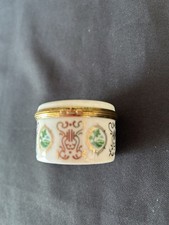 Ancien pilulier porcelaine d'occasion  Peymeinade