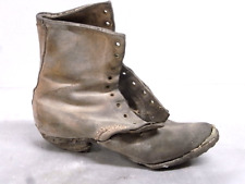 Ancien brodequin chaussure d'occasion  Équeurdreville-Hainneville