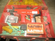 Pistola de pregos de fixação acionada por pó HILTI DX451 mais estojo comprar usado Pistola de pregos de fixação acionada por pó HILTI DX451 mais estojo comprar usado  Enviando para Brazil