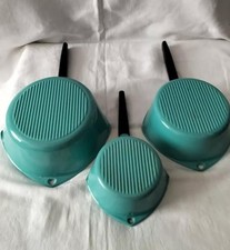 Usado, Le Creuset Vintage Raymond Loewy Saucepans Turquoise/Paris Blue Set Of 3 comprar usado  Enviando para Brazil