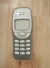 Nokia 3210 w kolorze srebrno-szarym ( uszkodzony ) na sprzedaż  Wysyłka do Poland