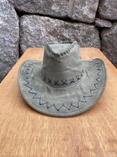 Ancien chapeau cuir d'occasion  Étival-Clairefontaine