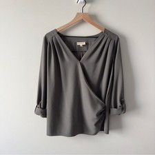 Blusa feminina ModCloth elegante verde oliva envoltório falso gola V rolo aba manga elegante comprar usado  Enviando para Brazil