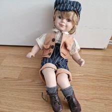 Porzellanpuppe 40cm junge gebraucht kaufen  Berlin