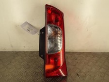 Feu arriere principal d'occasion  Savenay