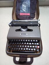Machine écrire olivetti d'occasion  Caussade