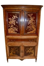 Elegante dispensa stile usato  Borgo San Dalmazzo