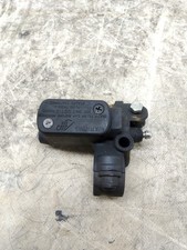 Front brake pump d'occasion  Expédié en Belgium