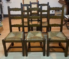 Lot chaises rustiques d'occasion  Bois-le-Roi