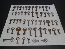 Llaves esqueleto pequeñas antiguas, lote de 54, algunas marcadas, algunas con números, BONITO LOTE segunda mano  Embacar hacia Mexico