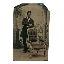 Poltrona estofada vitoriana homem tipo tinta c1870 plantas de estúdio pintadas D1968 comprar usado Poltrona estofada vitoriana homem tipo tinta c1870 plantas de estúdio pintadas D1968 comprar usado  Enviando para Brazil