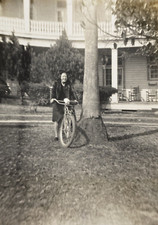 1940 young woman for sale  New Hartford