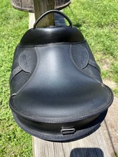 Wintec kids saddle for sale  Williamsburg