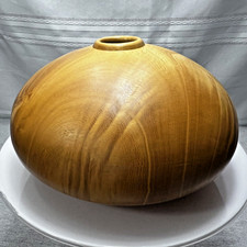 Beautiful hand carved for sale  Shawnee