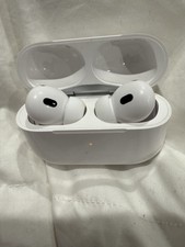 Usado, Apple AirPods Pro 2ª geração com estojo de carregamento sem fio MagSafe (USB‐C)... comprar usado  Enviando para Brazil