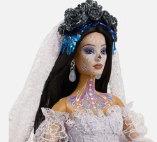 Używany, CONFIRMED 2025 Barbie Dia De Muertos Designer Doll La Llorona na sprzedaż  Wysyłka do Poland