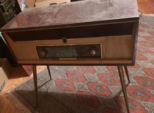 Mobile radio giradischi usato  Varese