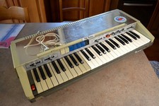 Tastiera bontempi fuga usato  Erba