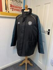 Jaqueta acolchoada Celtic FC Managers Bench Coat Umbro vintage anos 90 Y2K preta tamanho XL comprar usado  Enviando para Brazil