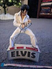 Elvis presley mcfarlane d'occasion  Expédié en Belgium