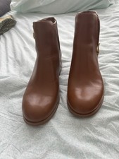 Michael kors booties. for sale  Powell