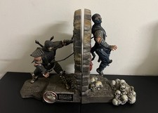 Usado, Mortal Kombat 9 Kollector's Edition Sub-Zero Subzero Bookend *sem ponta de lança comprar usado  Enviando para Brazil