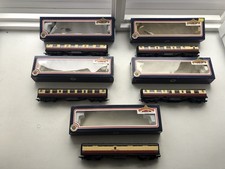 Five boxed bachmann for sale Five boxed bachmann for sale  PORTSMOUTH