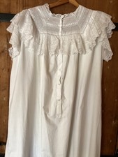 Ancienne robe intérieur d'occasion  Puy-l'Évêque