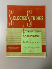 Estudos selecionados para saxofone - Voxman, usado comprar usado  Enviando para Brazil