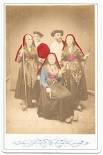 Photo cabinet costume d'occasion  Paris XV
